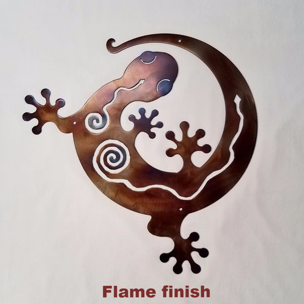 Gecko metal wall art hanging silhouette - Flame finish