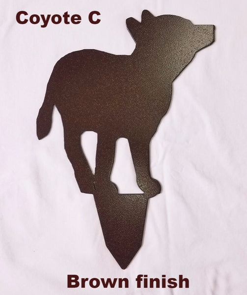 Metal Coyote Silhouette Garden Art horseflymetalart.com